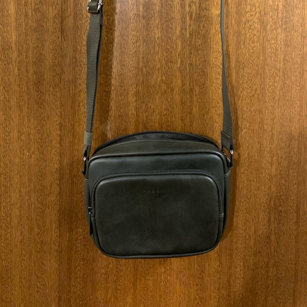 Dark Green Bugatti Leather Messenger Bag